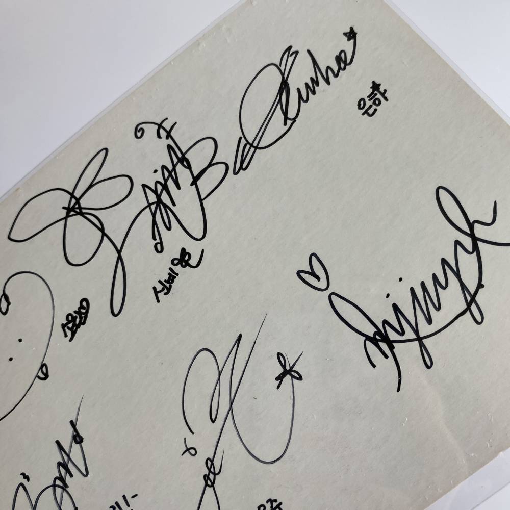 GFRIEND SIGNED 'INKIGAYO' OFFICIAL MUSIC SHOW CARD